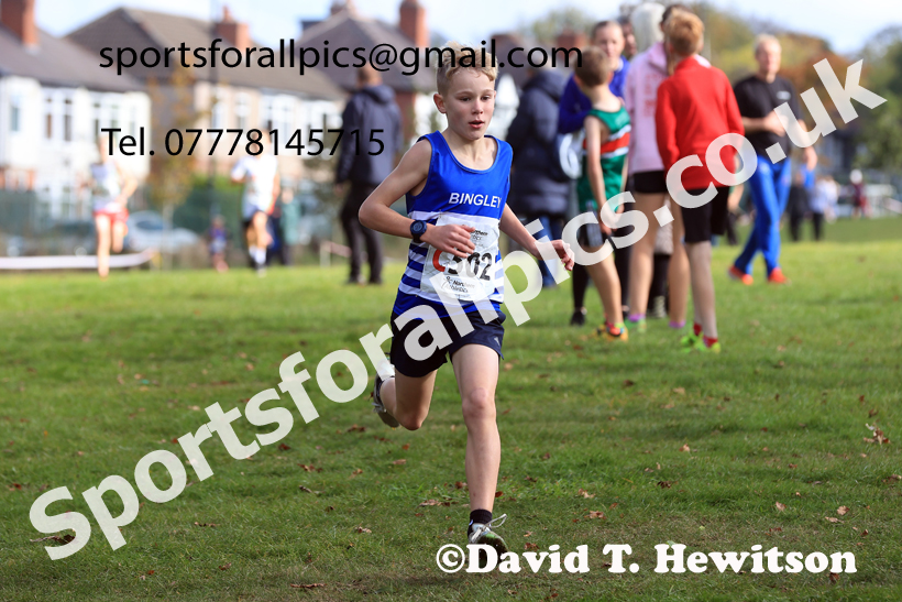 Boys Under-14s 2026 Northern Cross Country Relays, Graves Park, Sheffield. Photo: David T. Hewitson/Sports for All Pics